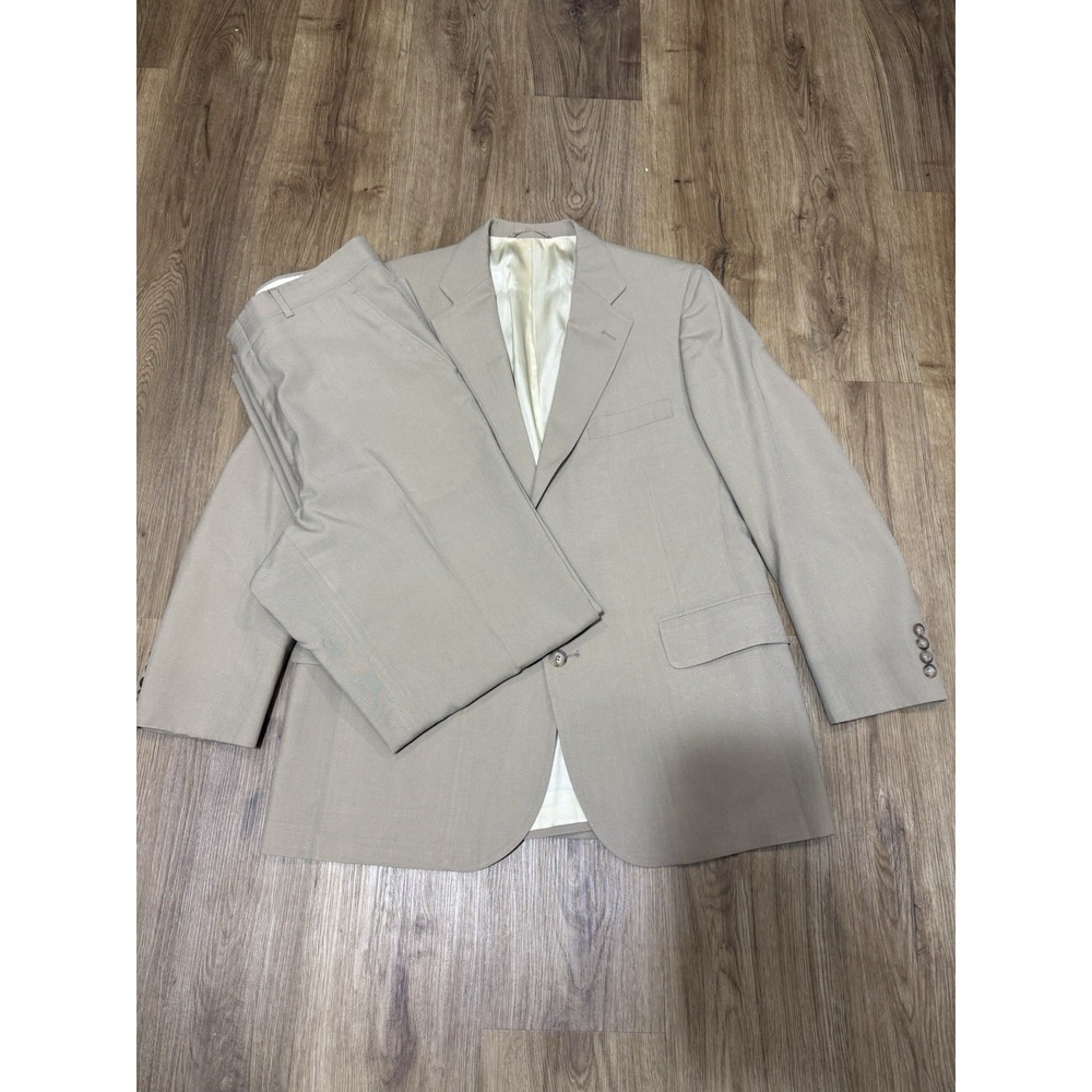 VINTAGE Chaps By Ralph Lauren Suit Mens 41-43 34x32 Beige 2 Piece USA Classic